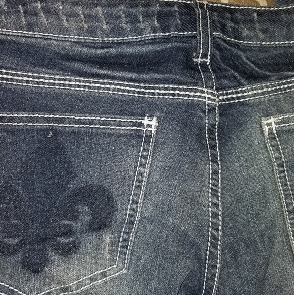 FINAL $❗Unique! Jrs Red Rivet Jean size 5. WAS $35 - Picture 3 of 8